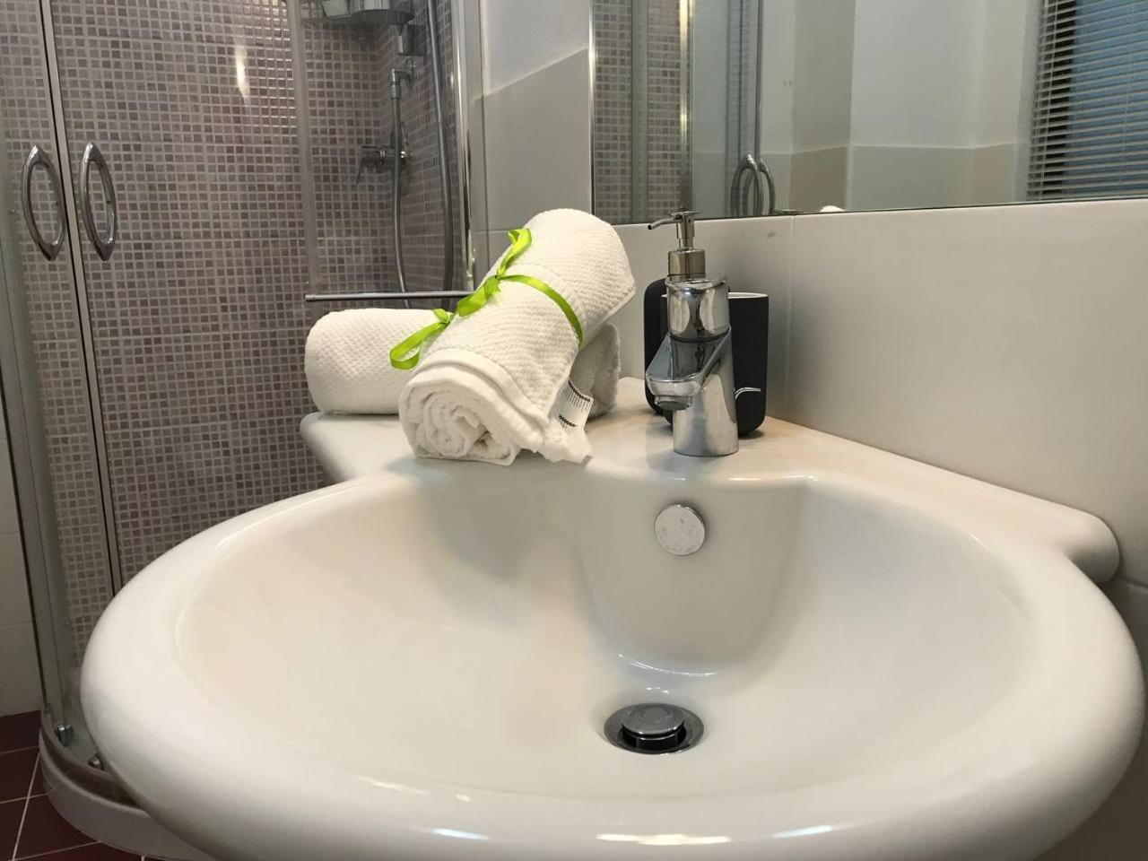 Casa Vacanze Borgo Marinaro 아볼라 외부 사진