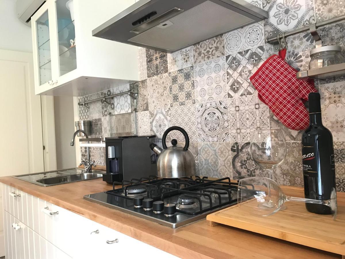 Casa Vacanze Borgo Marinaro 아볼라 외부 사진