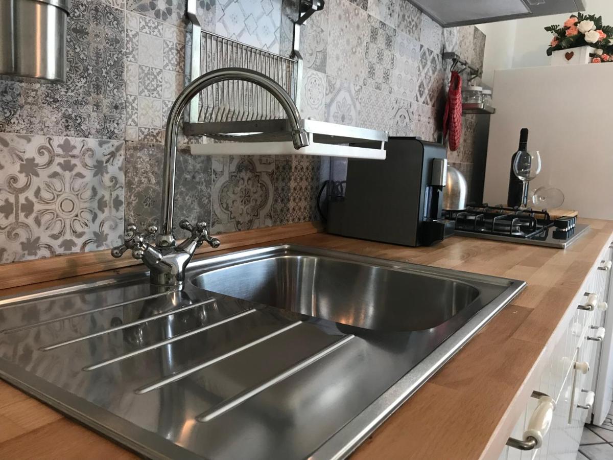 Casa Vacanze Borgo Marinaro 아볼라 외부 사진